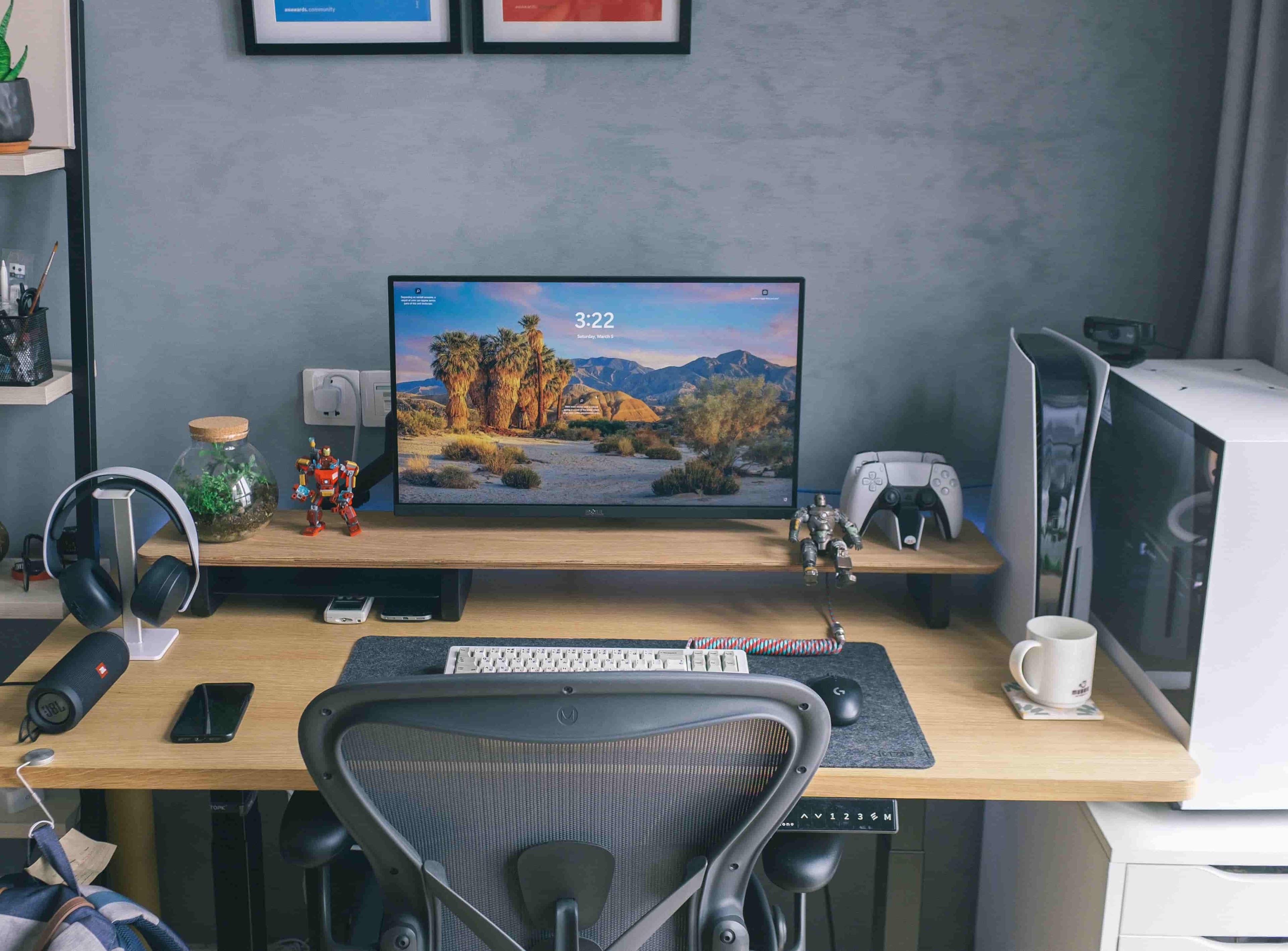 A cool home office setup